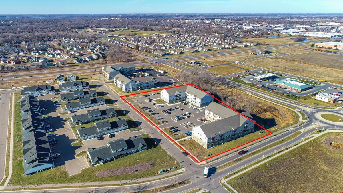 Multifamily Property for Sale in Mankato, MN, photo 4 of 4