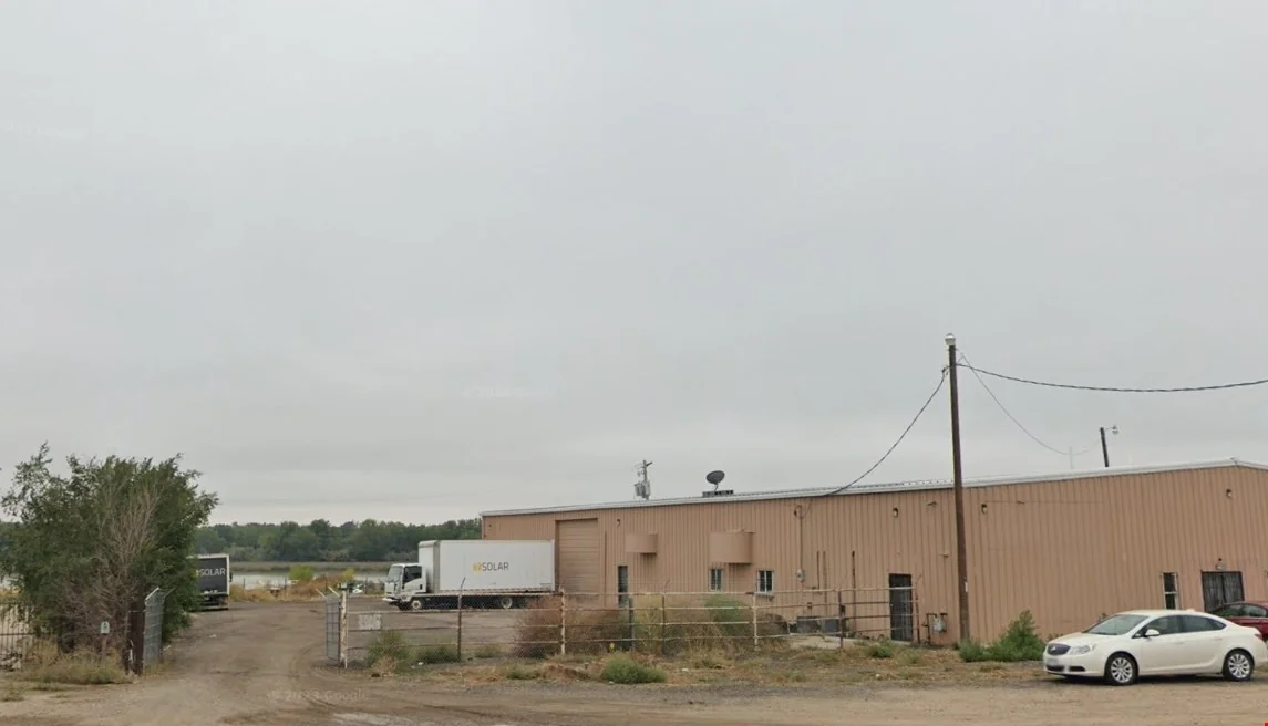 4.5 Acres / 10,080 Warehouse Building — Sale in Pueblo, CO, photo 5 of 8