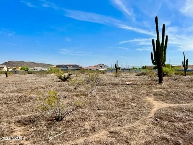 33rd Ave W Dynamite Blvd — Sale in Phoenix, AZ, photo 3 of 8