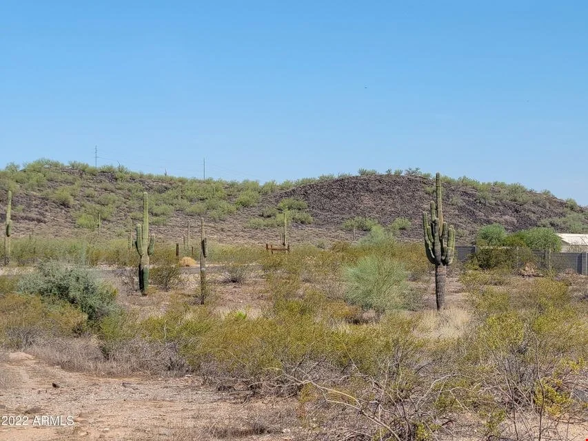 33rd Ave W Dynamite Blvd — Sale in Phoenix, AZ, photo 5 of 8