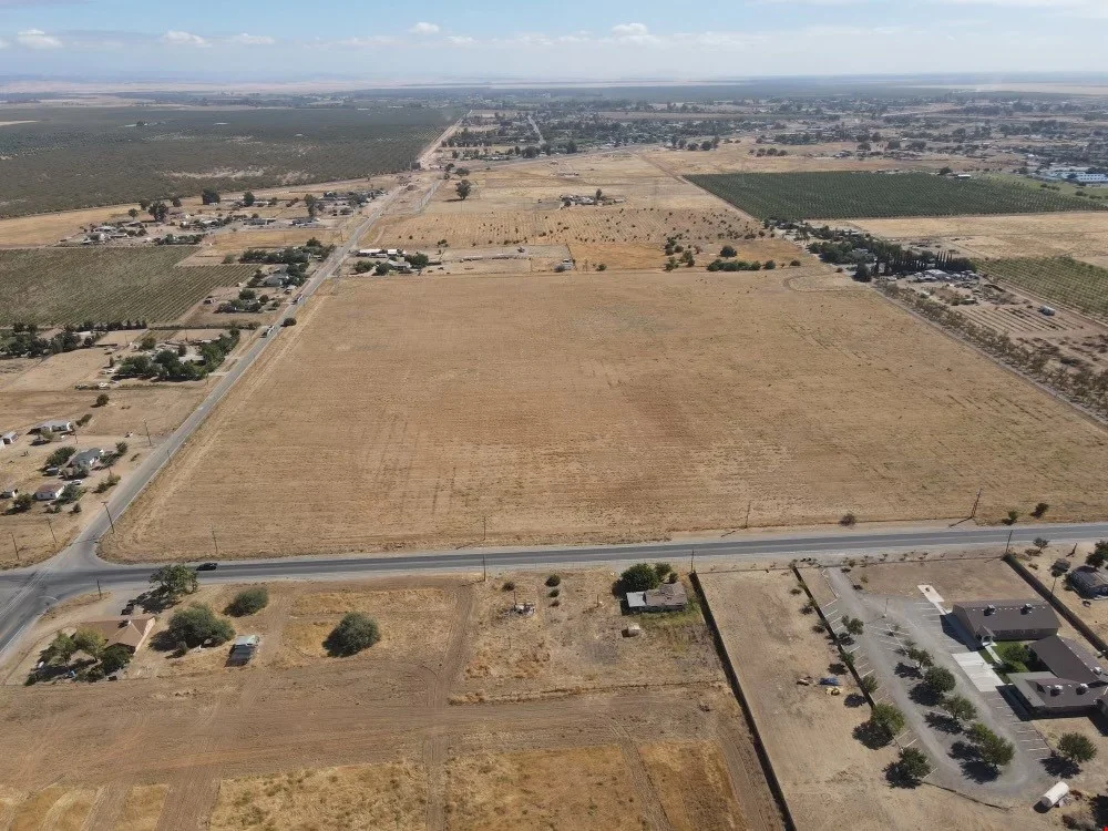 16887 N Lake St, Madera — Sale in Madera, CA, photo 2 of 4
