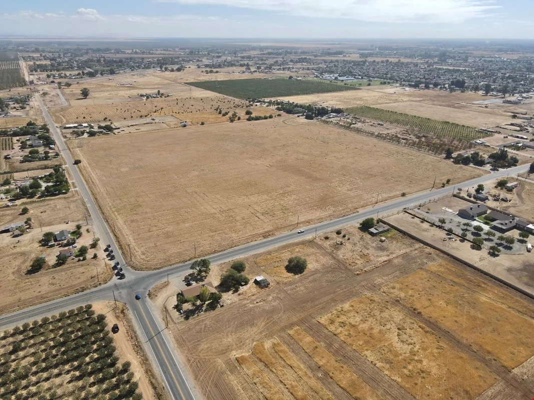 16887 N Lake St, Madera — Sale in Madera, CA, photo 3 of 4