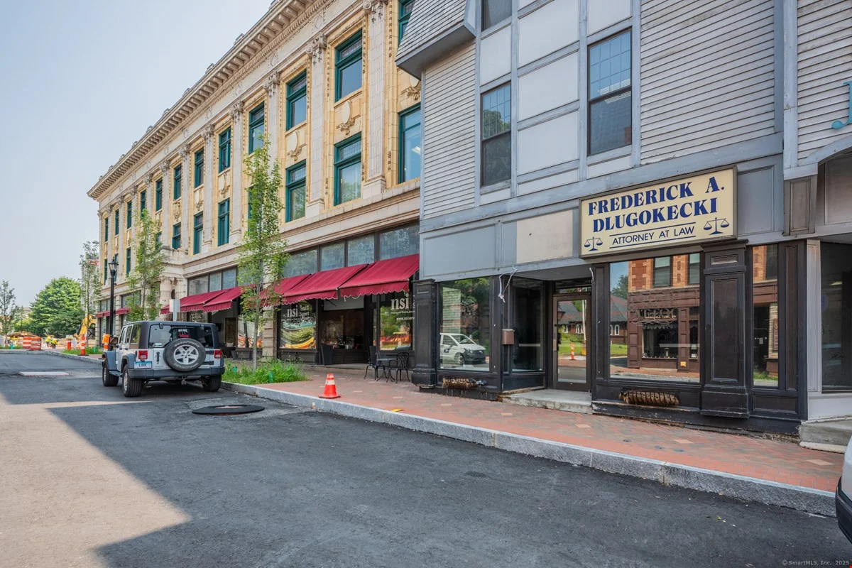 175 Church St — Lease in Naugatuck, CT, photo 5 of 8