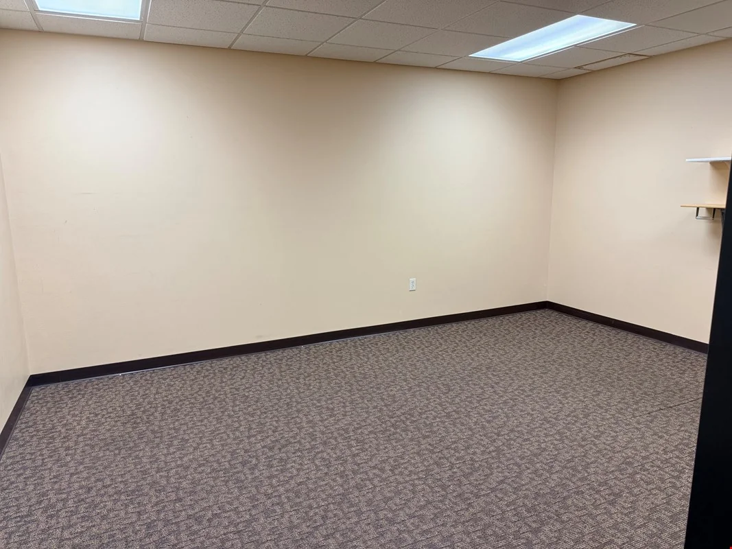 Multi-Suite Office & Storage Opportunities | 1001… — Lease in Waunakee, WI, photo 7 of 8