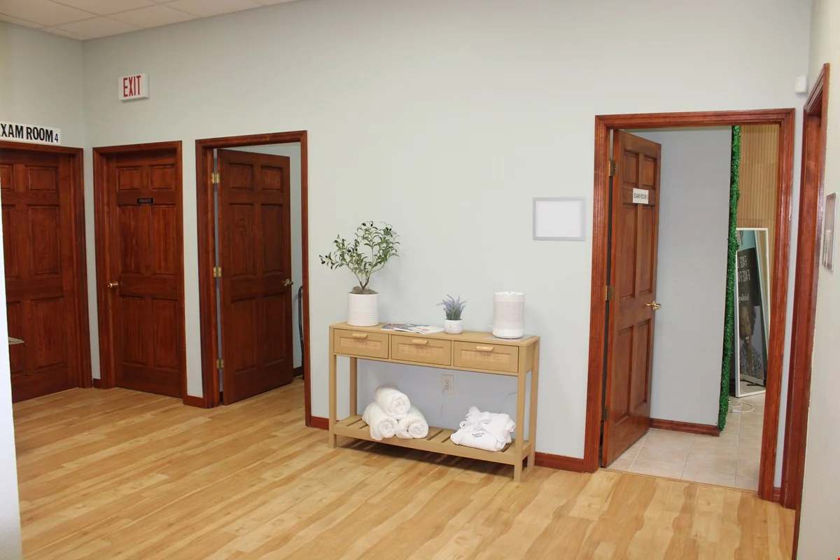 2831-2835 Alternate 19, Palm Harbor, FL 34683 — Lease in Palm Harbor, FL, photo 3 of 8