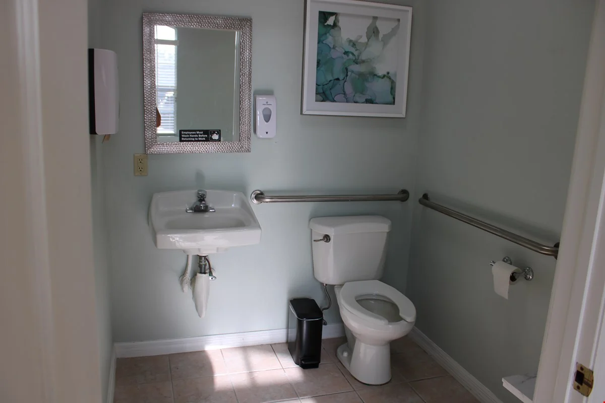 2831-2835 Alternate 19, Palm Harbor, FL 34683 — Lease in Palm Harbor, FL, photo 5 of 8