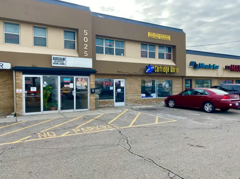 5025 W. Saginaw Highway — Lease in Lansing, MI, photo 8 of 8