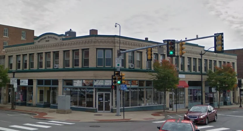 1 Park St Unit 210, Attleboro, MA 02703 — Lease in Attleboro, MA, photo 2 of 5