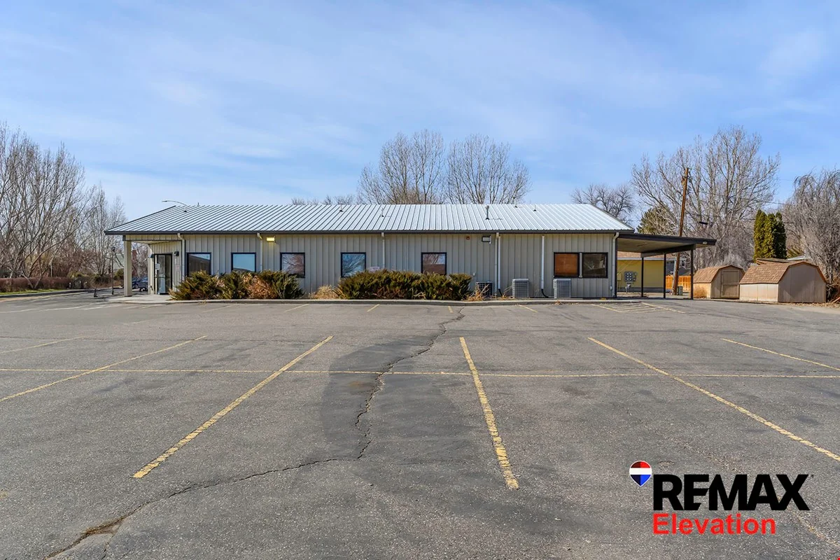Commercial Space for Lease | Hwy Frontage - office for sale in basin, WY