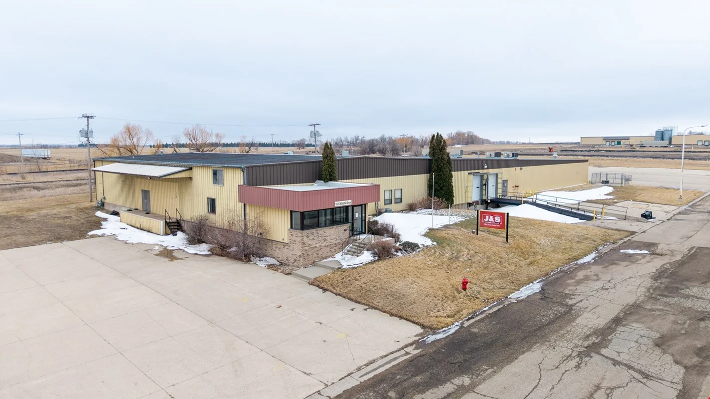 Industrial / Flex Space for Lease – Valley City, ND - office for sale in valley city, ND