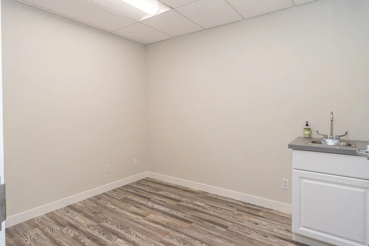 Poulsbo Medical Center Building B — Lease in Poulsbo, WA, photo 4 of 8