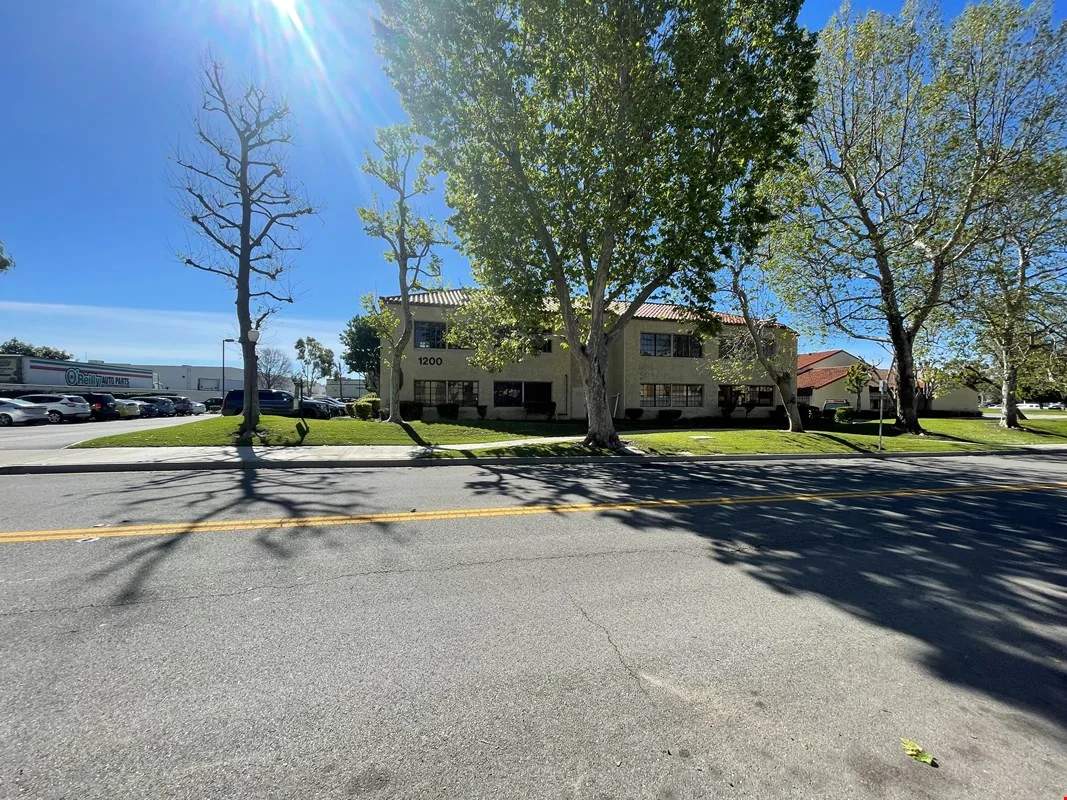 Paseo Camarillo — Lease in Camarillo, CA, photo 3 of 6