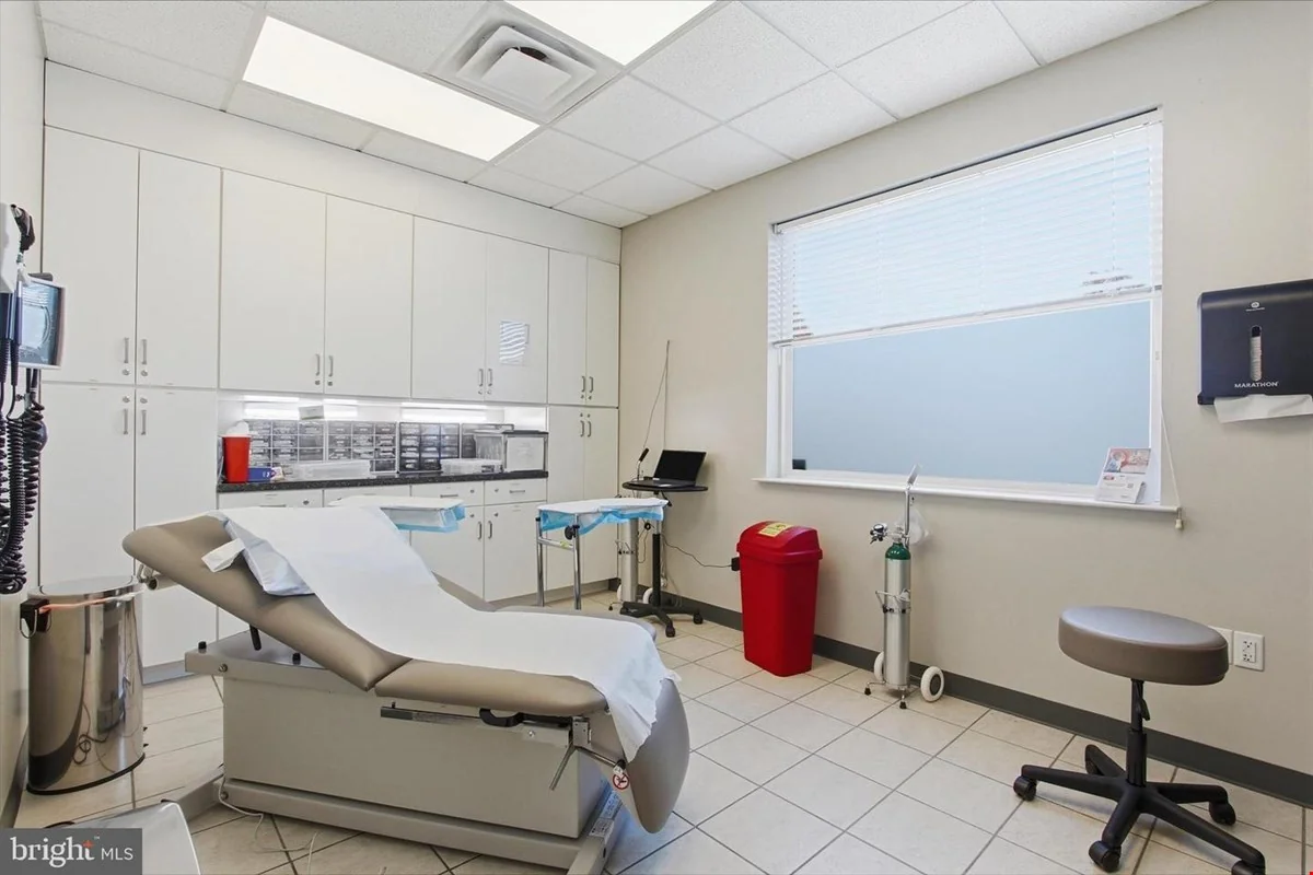 Medical Office For Lease — Lease in Gettysburg, PA, photo 5 of 8