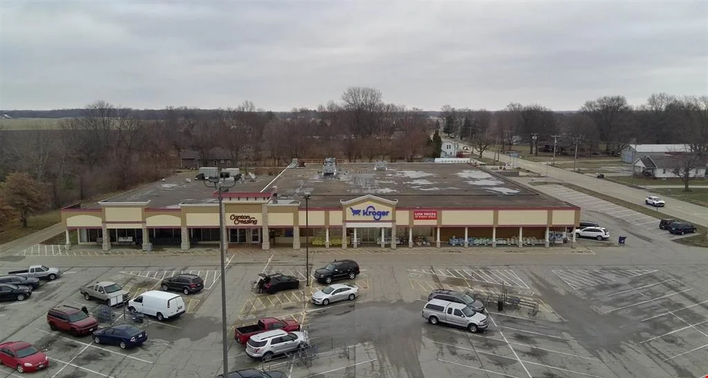 1741 E Chestnut St — Lease in Canton, IL, photo 3 of 8