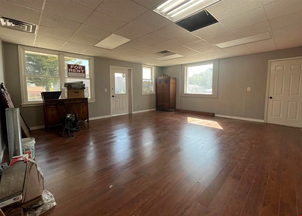 421 E Moneta Ave — Lease in Peoria Heights, IL, photo 3 of 8