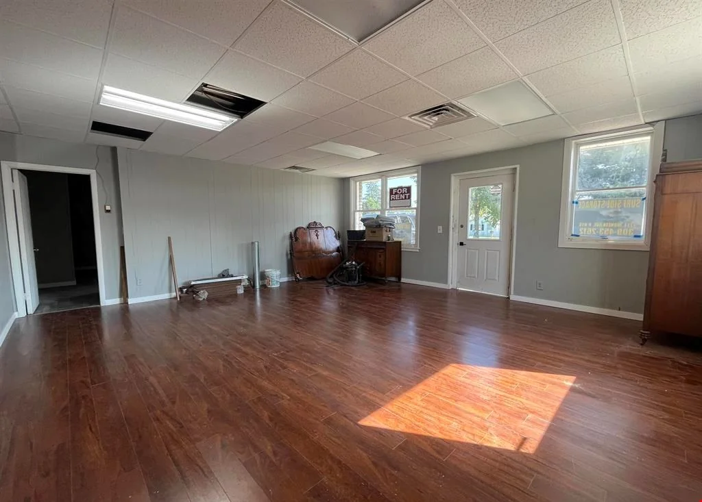 421 E Moneta Ave — Lease in Peoria Heights, IL, photo 5 of 8