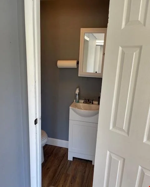 COMMERCIAL SPACE — Lease in Biglerville, PA, photo 6 of 8
