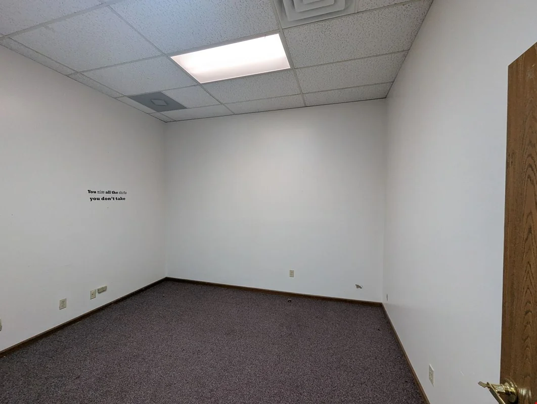 Sunset Plaza — Lease in Pekin, IL, photo 4 of 8