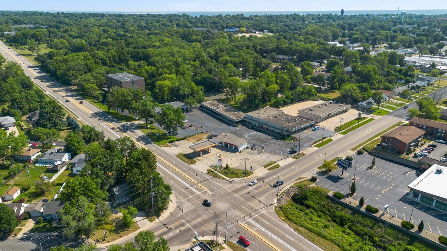 Oak Cliff Park — Lease in Peoria, IL, photo 4 of 8
