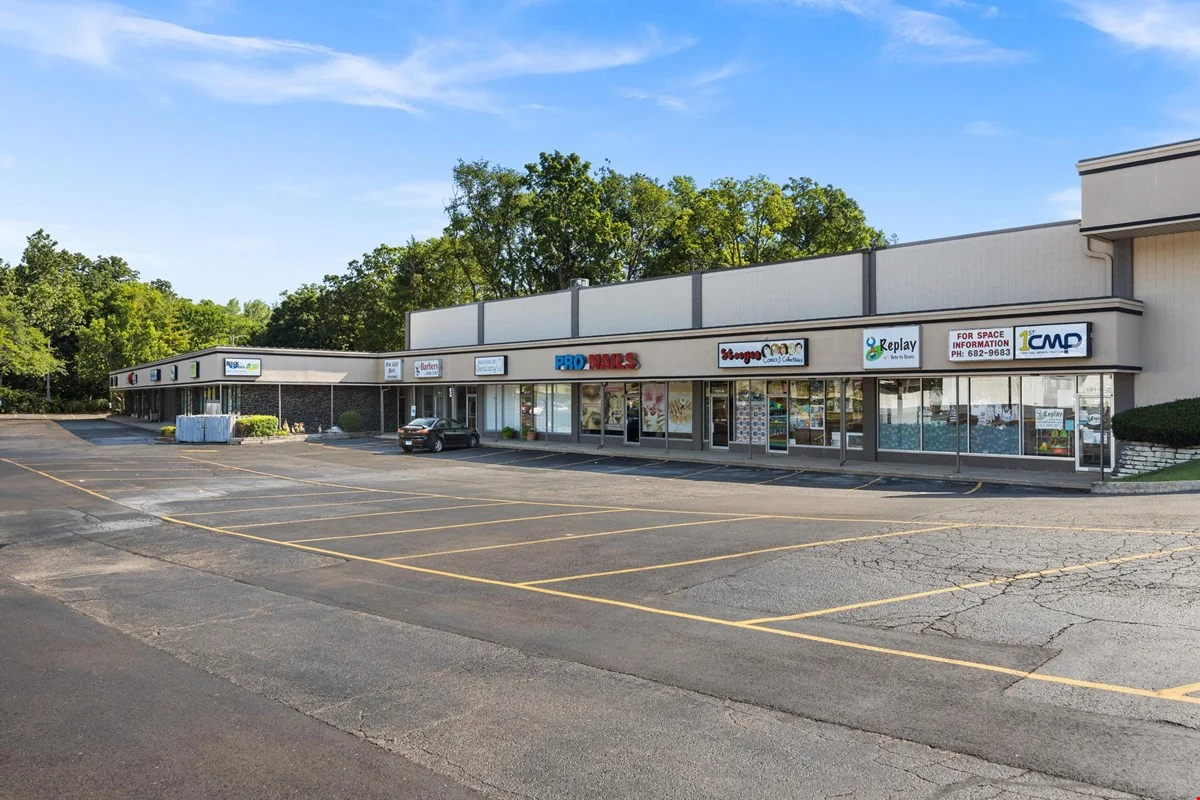Oak Cliff Park — Lease in Peoria, IL, photo 7 of 8