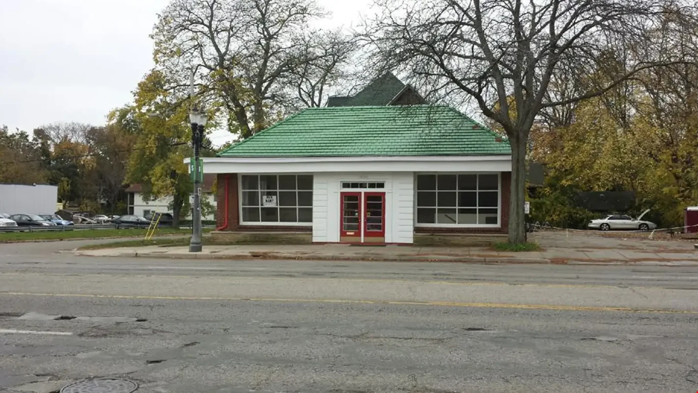 Church-gym-office — Lease in Lansing, MI, photo 5 of 8