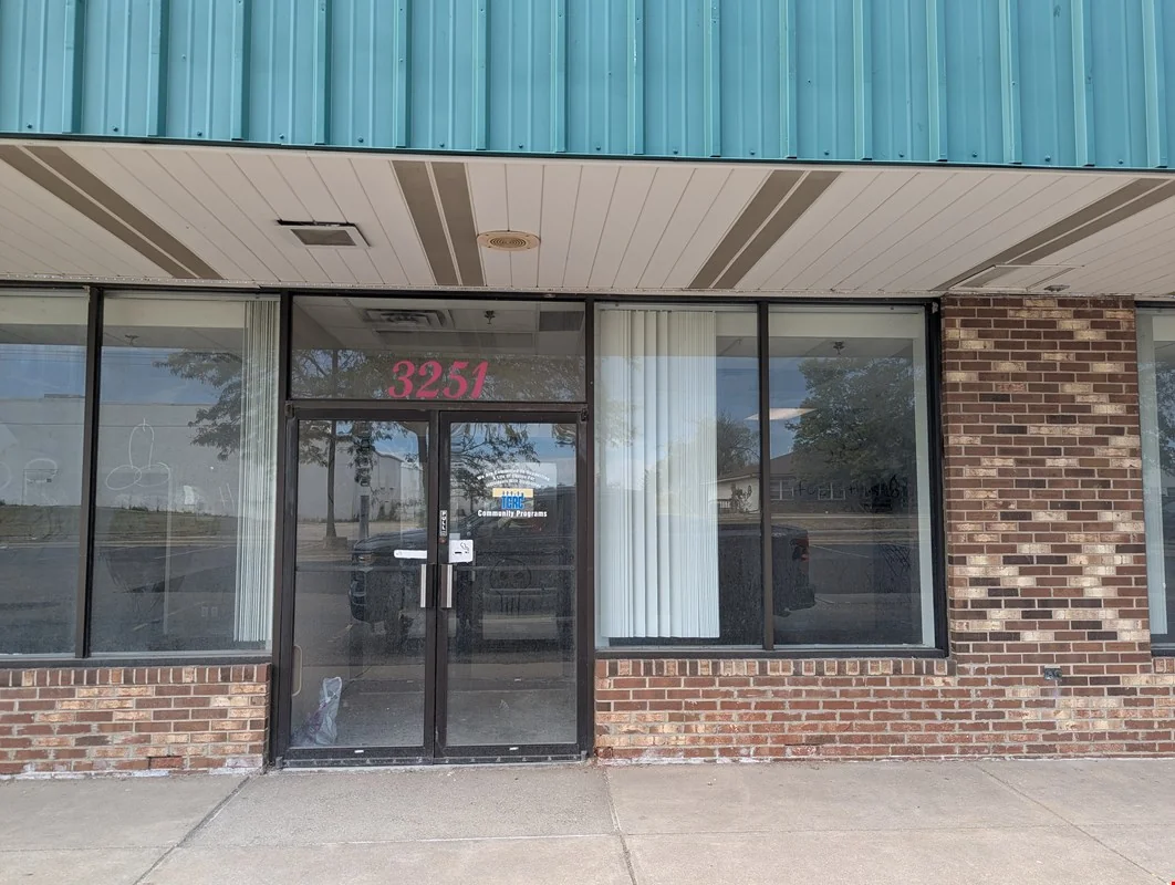 3245 Court St — Lease in Pekin, IL, photo 8 of 8