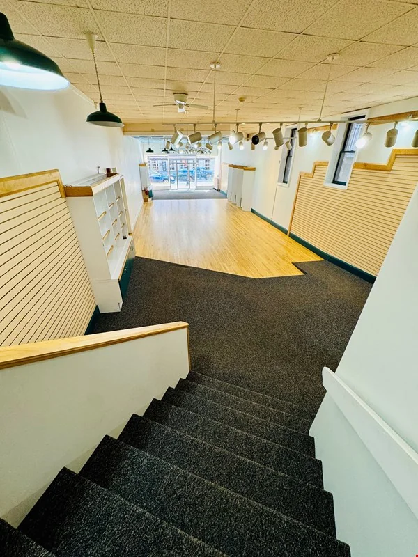 114 W. Washington St., Marquette MI 49855 — Lease in Marquette, MI, photo 4 of 8