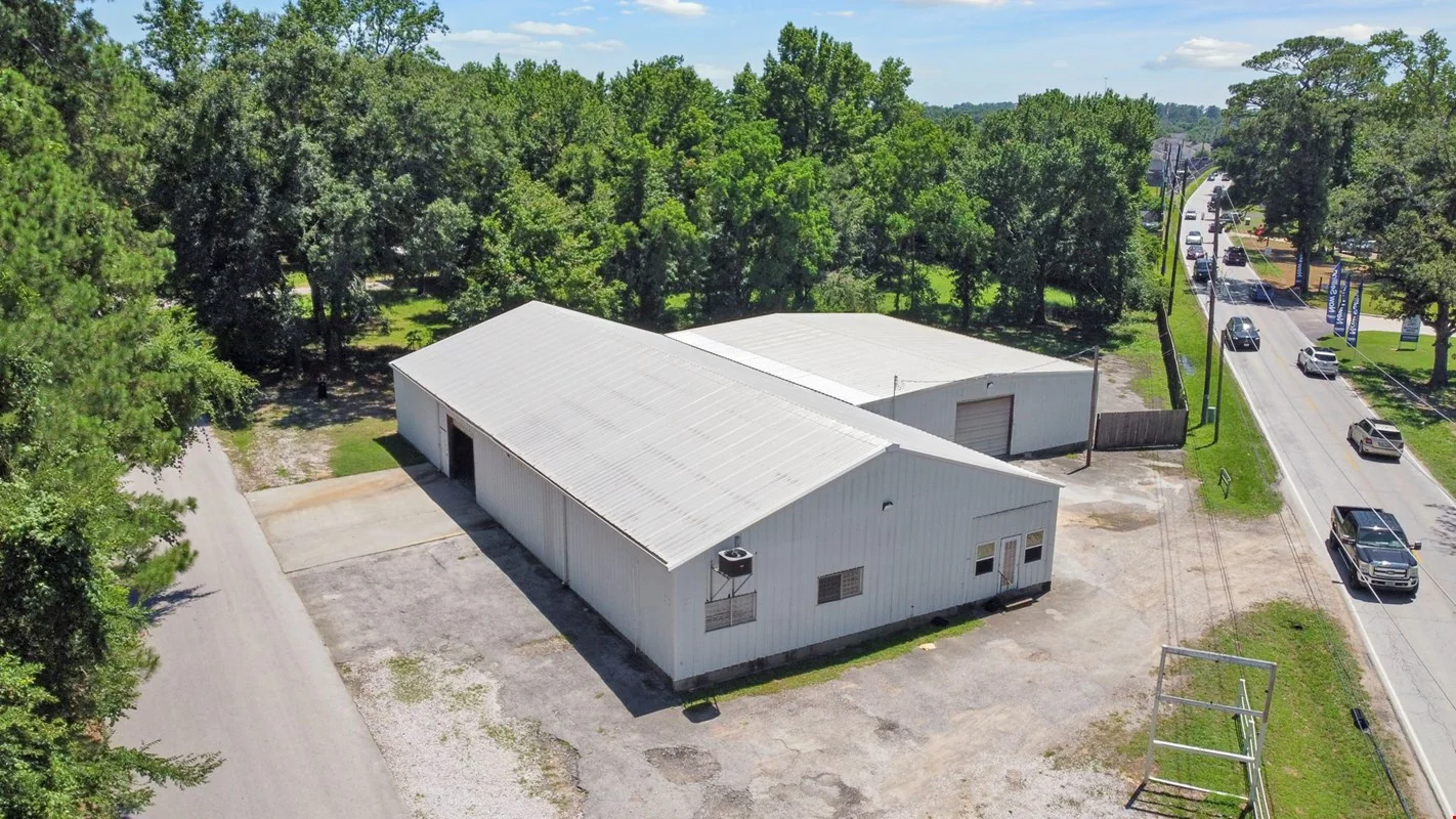 9,000 SF Flex Space – Warehouse + Office
