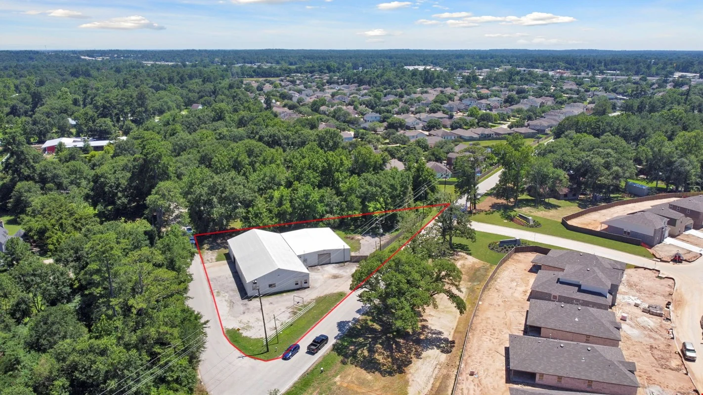 9,000 SF Flex Space – Warehouse + Office — Lease in Magnolia, TX, photo 8 of 8