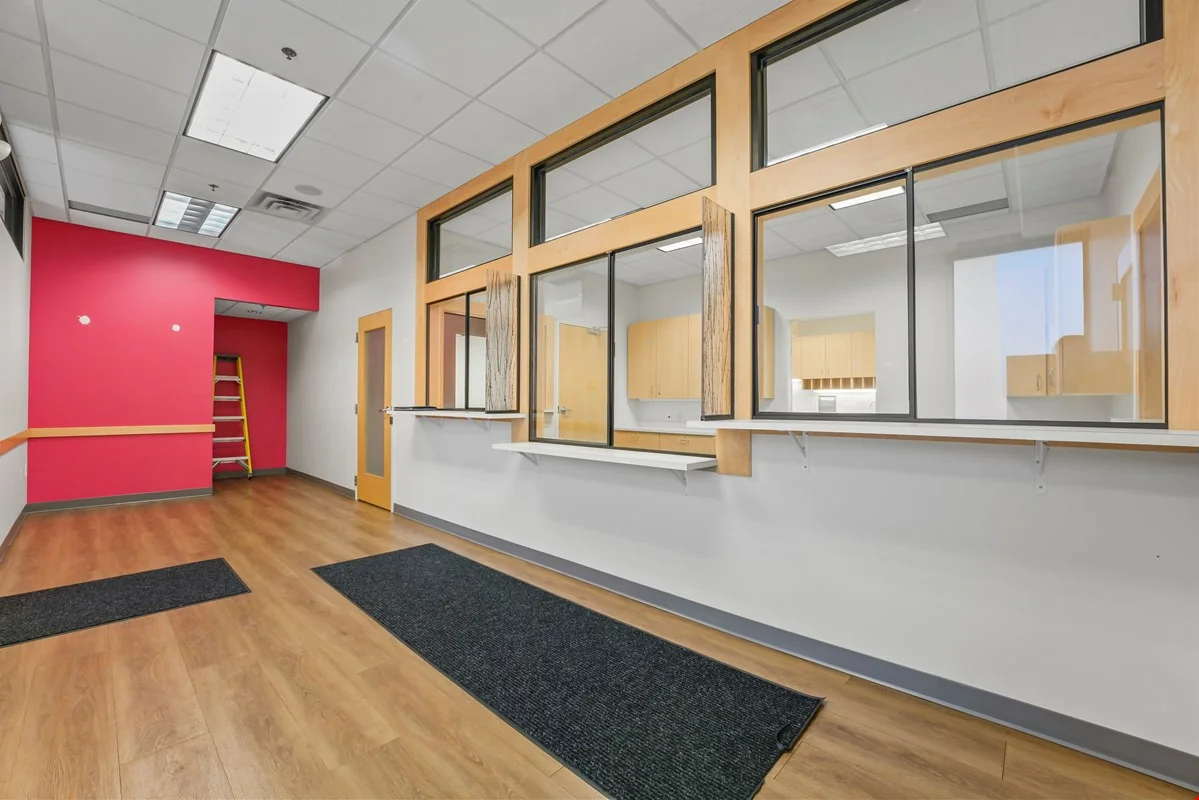 15322 Galaxie Ave Suites — Lease in Apple Valley, MN, photo 6 of 8