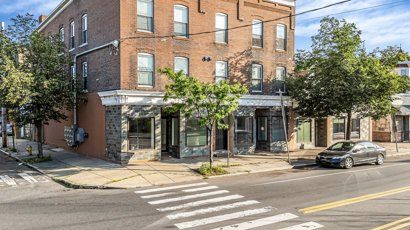 1296 State Street — Lease in New Haven, CT, photo 2 of 8