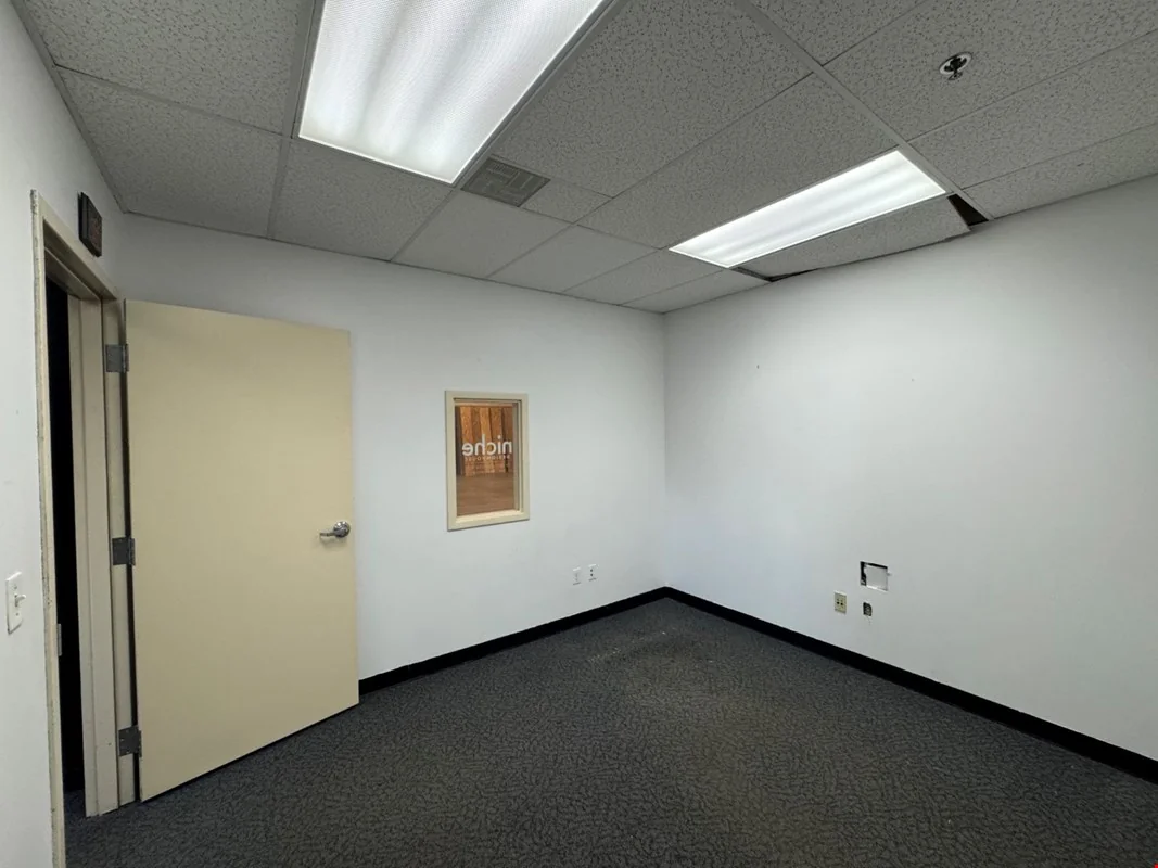 208 Racquette Drive — Lease in Fort Collins, CO, photo 7 of 8