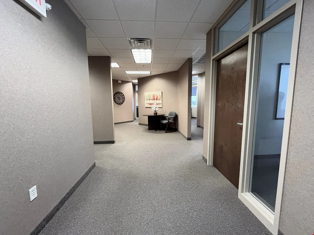 420 N Main Street - 4th Floor — Lease in East Peoria, IL, photo 4 of 8