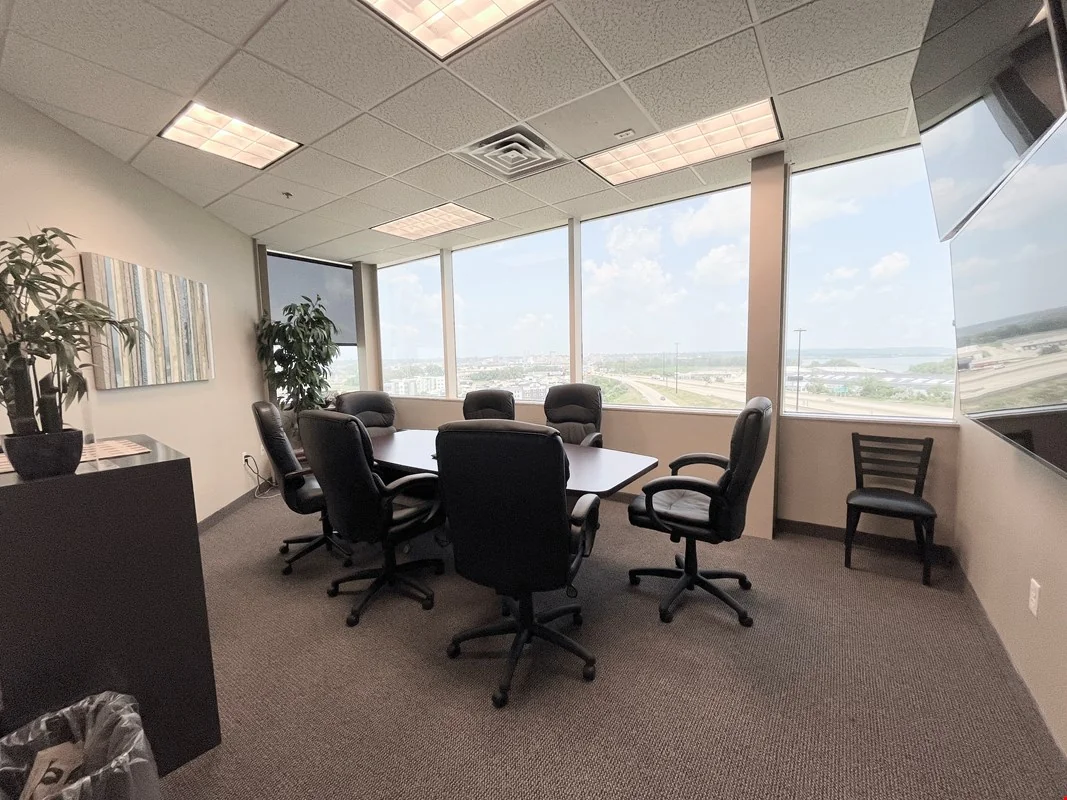 420 N Main Street - 4th Floor — Lease in East Peoria, IL, photo 5 of 8