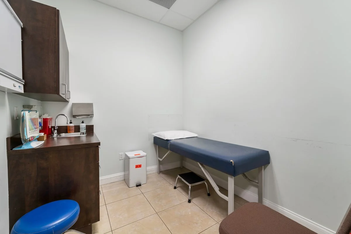 Plaza San Remo Medical Office — Lease in Coral Gables, FL, photo 4 of 8