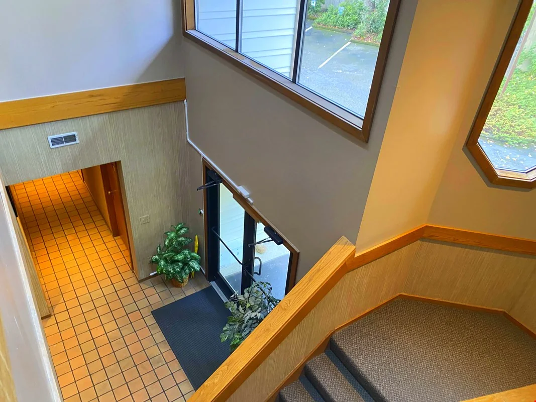 Redmond Maple Building — Lease in Redmond, WA, photo 3 of 7