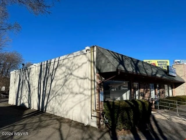 WB-98549 — Lease in Williamsport, PA, photo 2 of 6
