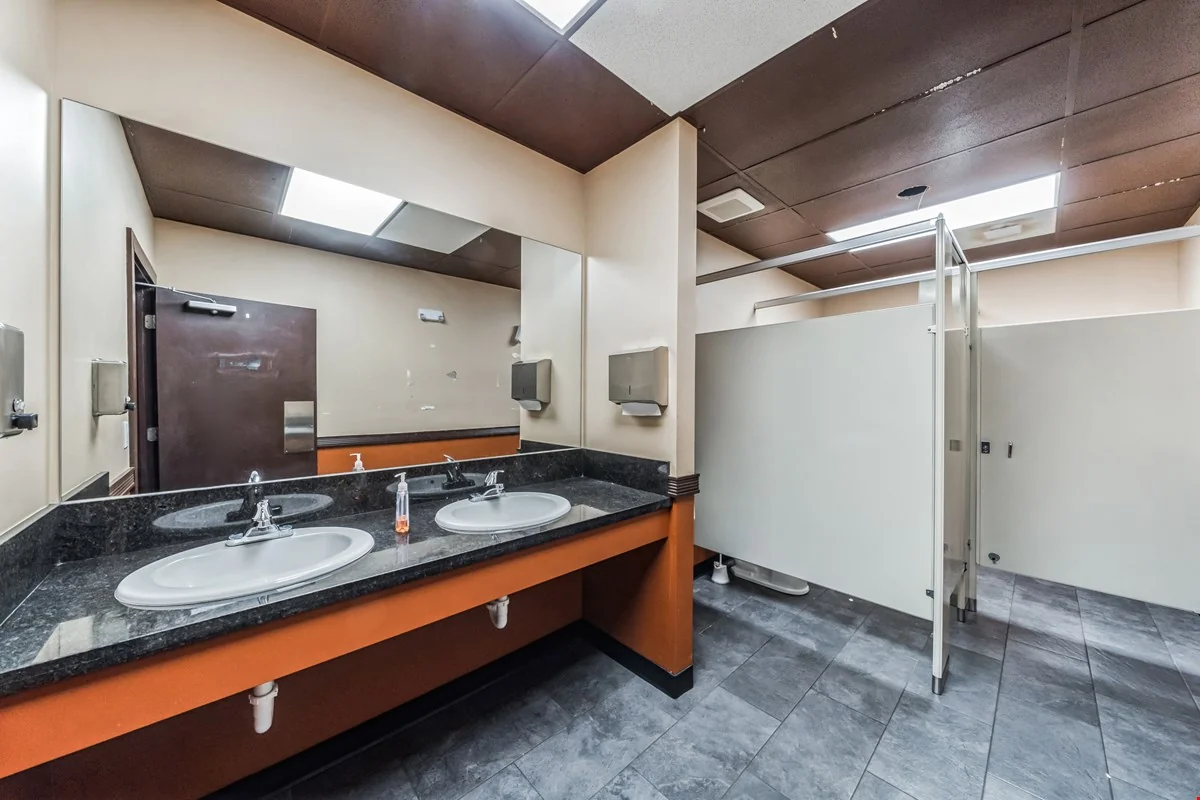 4403 S US Hwy 1 — Lease in Fort Pierce, FL, photo 4 of 8