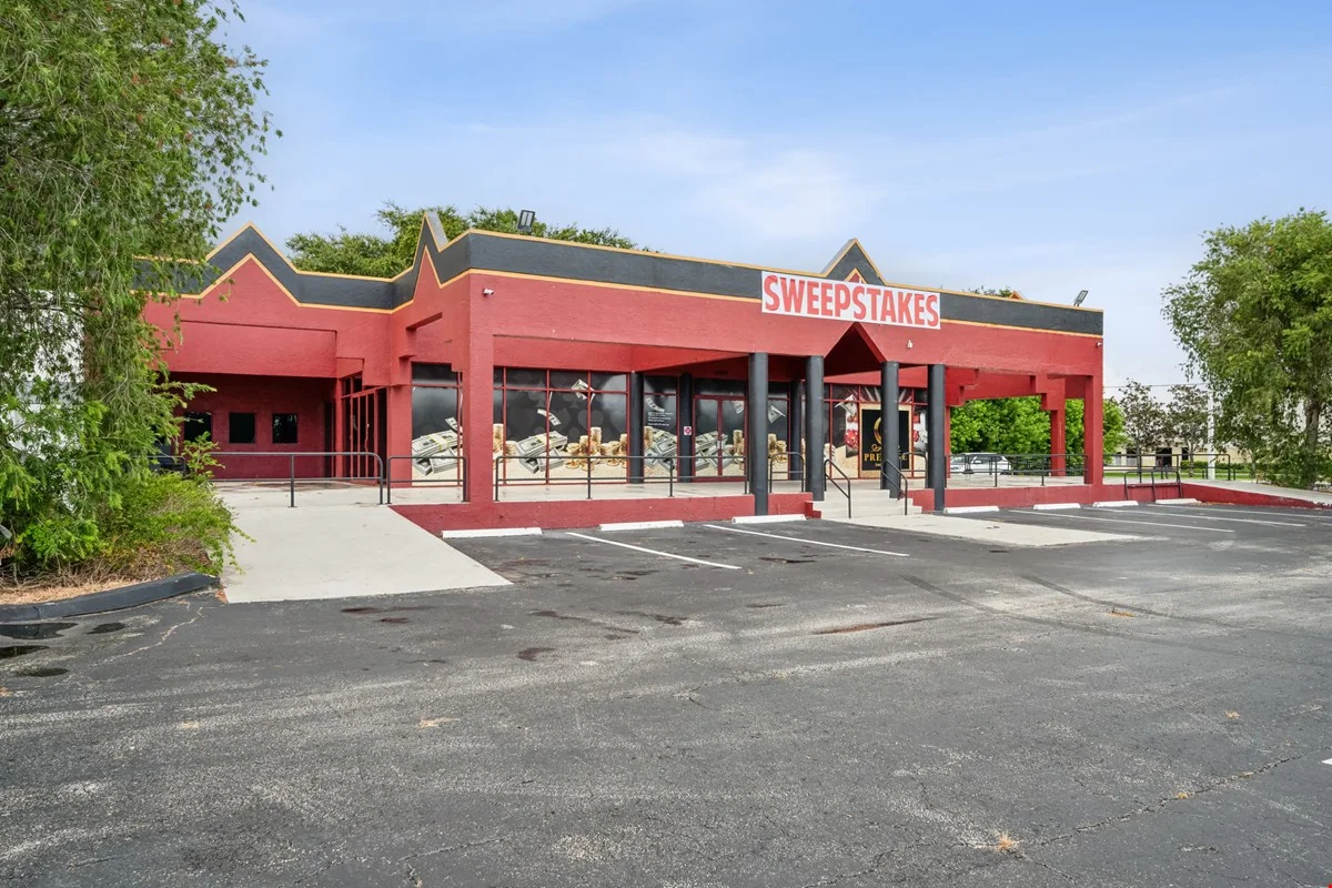 4403 S US Hwy 1 — Lease in Fort Pierce, FL, photo 6 of 8
