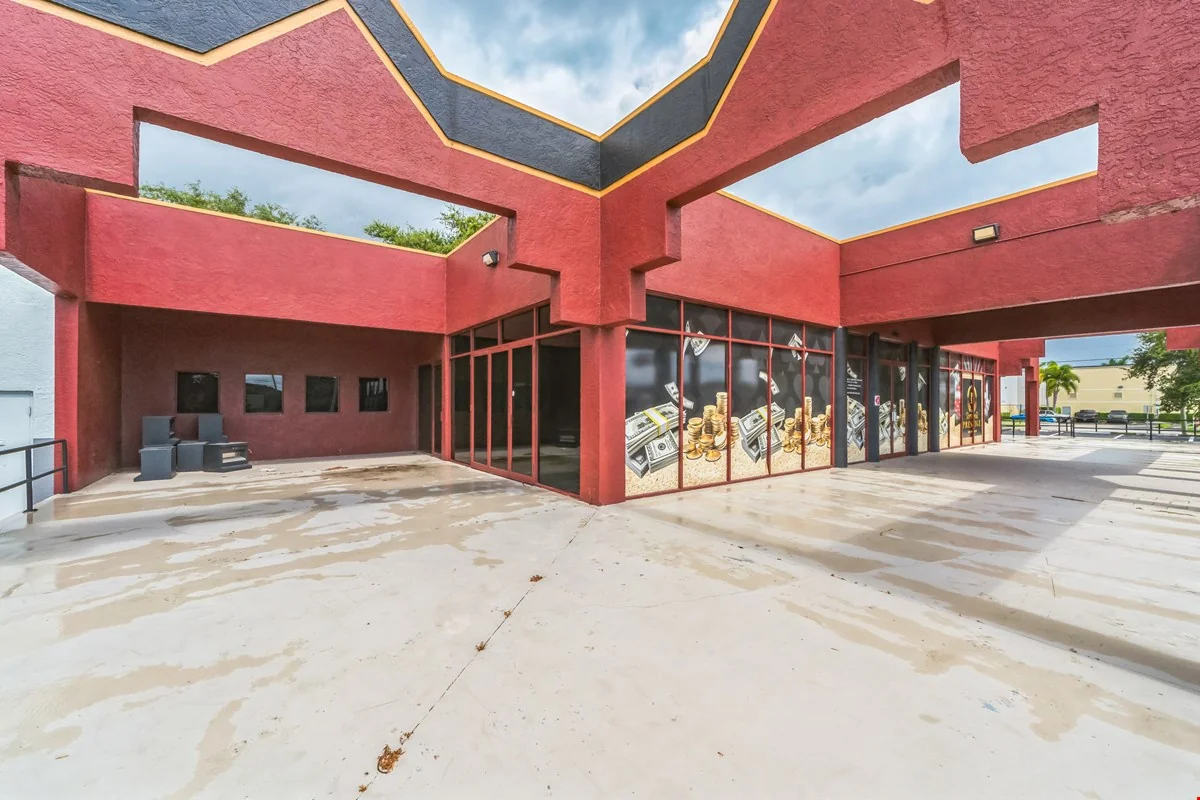 4403 S US Hwy 1 — Lease in Fort Pierce, FL, photo 8 of 8
