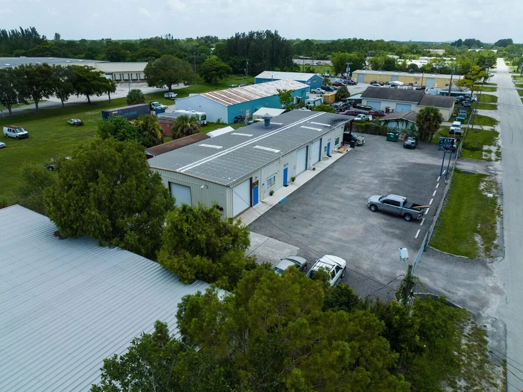 515 S Market Ave. #B — Lease in Fort Pierce, FL, photo 6 of 7