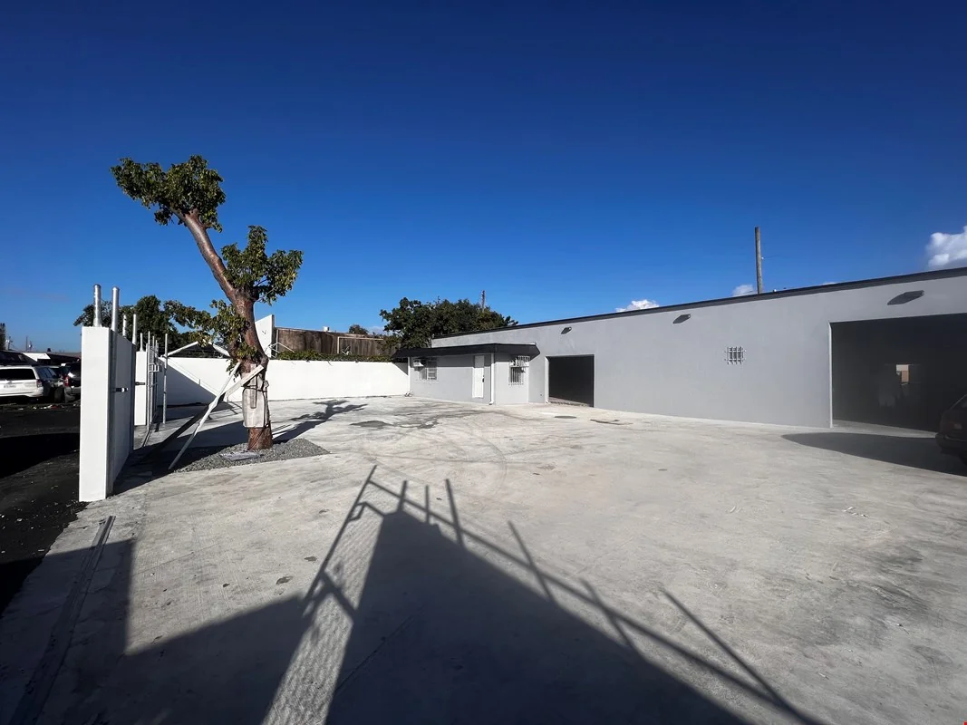 5715 Rodman St. — Lease in Hollywood, FL, photo 6 of 8