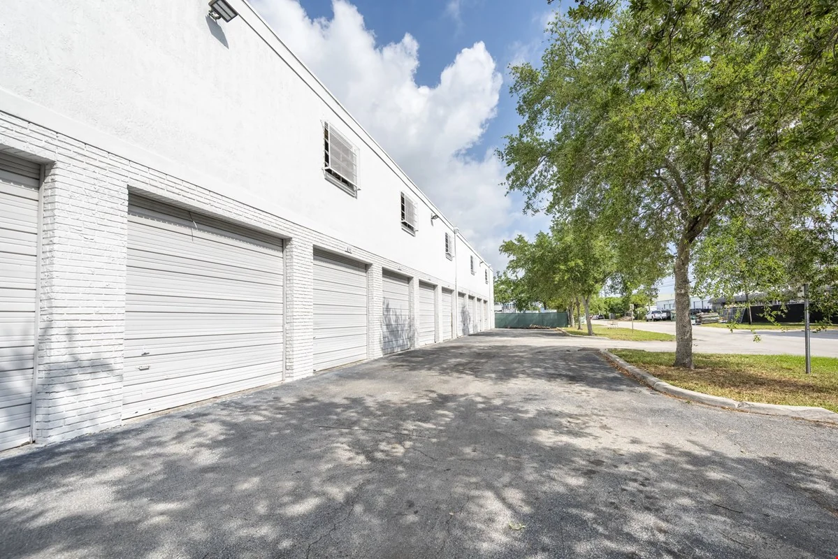 819 SW 17th Ave. — Lease in Delray Beach, FL, photo 1 of 8