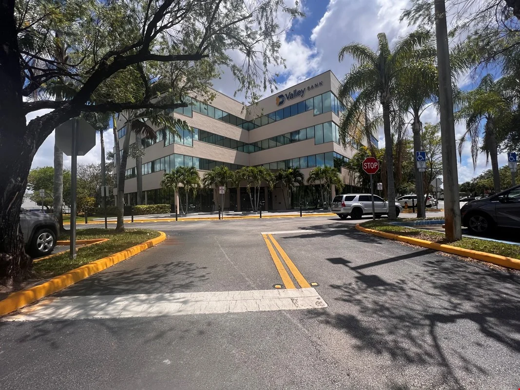 1 SW 129th Ave. Suite 401 — Lease in Pembroke Pines, FL, photo 4 of 8