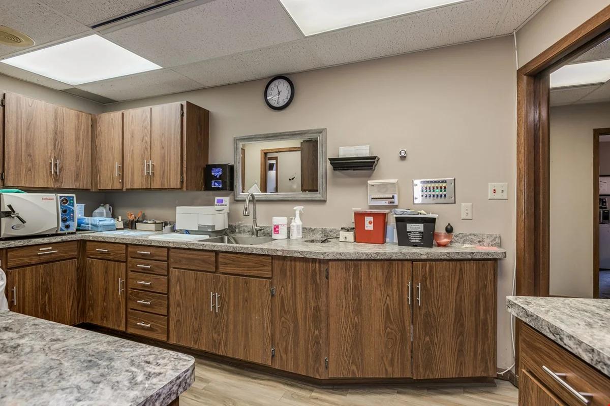 White Bear Professional Building — Lease in Maplewood, MN, photo 6 of 8