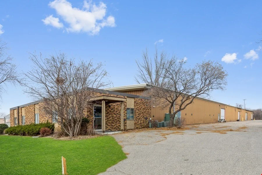 725 Spiral Blvd — Lease in Hastings, MN, photo 3 of 8