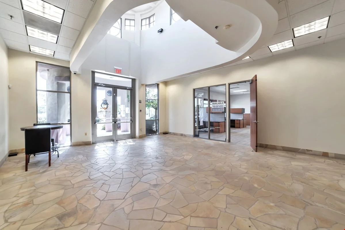 Best price in 89052! — Lease in Henderson, NV, photo 3 of 8