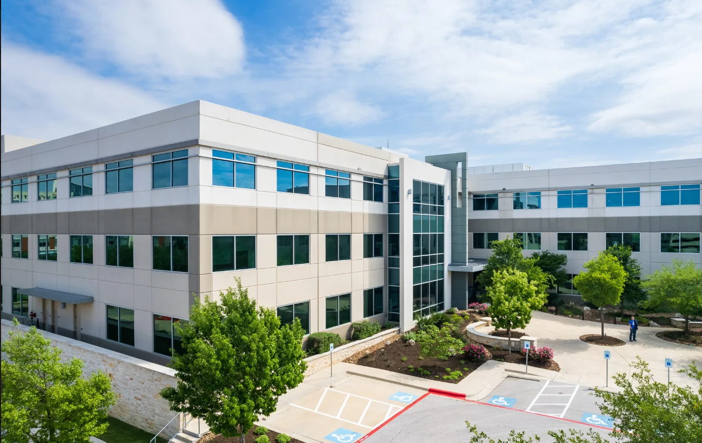 La Frontera Plaza - office for sale in Round Rock, TX