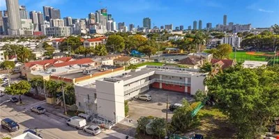 12 Unit Apartment Building — Sale in Miami, FL, photo 1 of 8