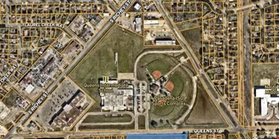 4.53 Acres Valley Fordge — Sale in Pasadena, TX, photo 4 of 7